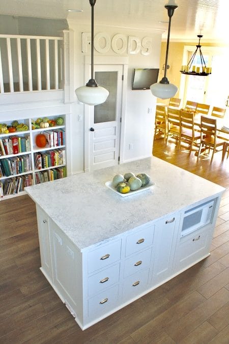 My Farmhouse Kitchen – Part 3 (The Island)
